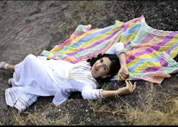 “I see pure innocence and true emotions in the eyes of the under privileged”, says actress, model and social cause influencer Eesha Agarwal