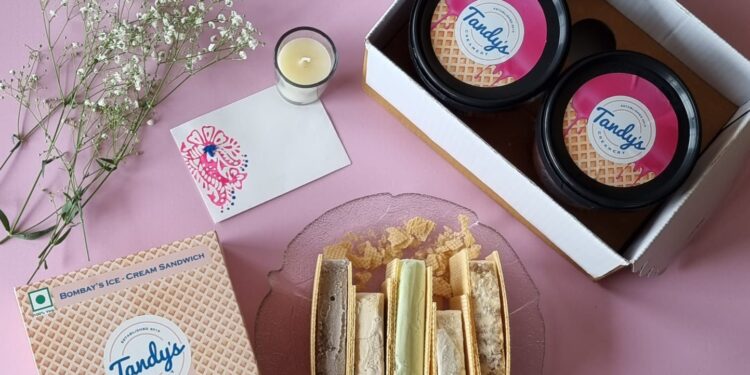 How 2 Young Entrepreneurs started an Ice – Cream Sandwich brand Tandy`s Creamery which is now the talk of the town!