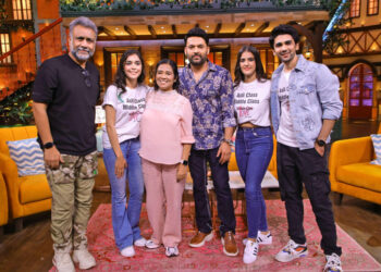 Anubhav Sinha and Ratnaa Sinha lead the team of their film Middle Class Love and gate crashed Kapil Sharma’s show