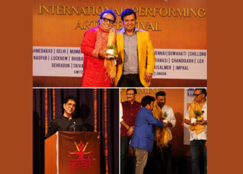 International Performing Arts Festival Season 3 in Mumbai witnessed a unique performance by Grammy Jury musician, Maestro Prodyut Mukherjee