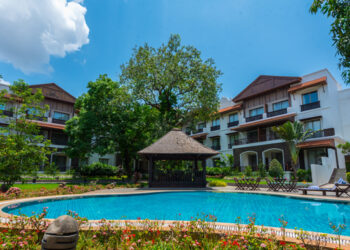 Step Back in Time at Rhythm Lonavala's Glittering Retro Bollywood New Year's Eve!