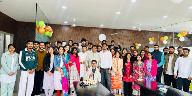 A New Player in Sportswear: EightX Sports Rise in the Custom Sportswear Market